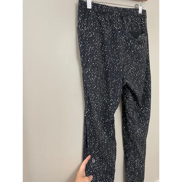 Lululemon & Go City Jogger Butterfly Texture Athleisure‎ Black + White Pant S - Picture 10 of 14